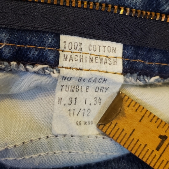 ❤️ VTG Jeans in the most amazing cut! - Picture 8 of 13